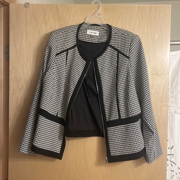 Calvin Klein Jackets & Blazers - Calvin Klein Blazer